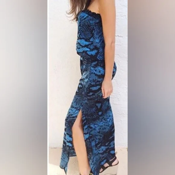 Khush Clothing Borabora Strapless ColumnMaxi Dress in Emerald Green Puzzle print - Picture 5 of 9